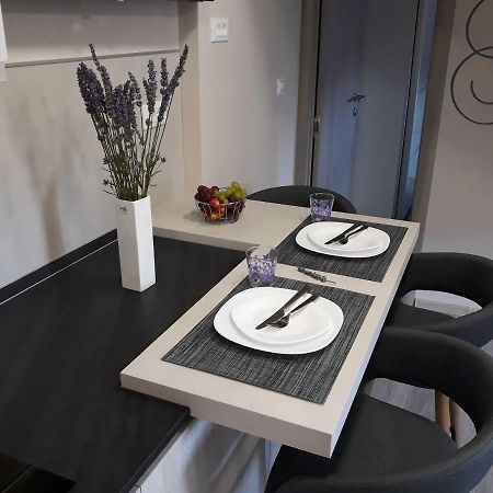 PUY Center Apartment Dalu מראה חיצוני תמונה