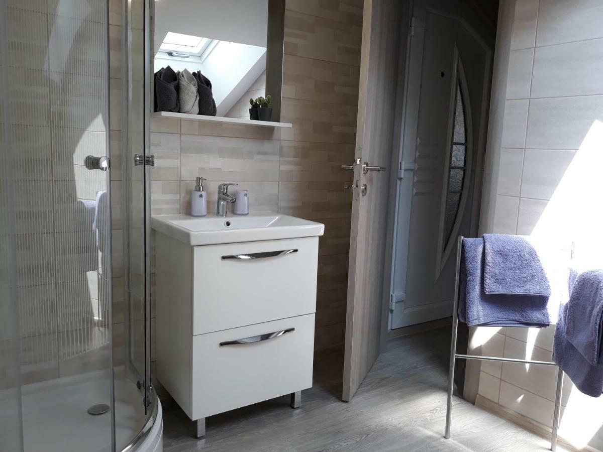 PUY Center Apartment Dalu מראה חיצוני תמונה