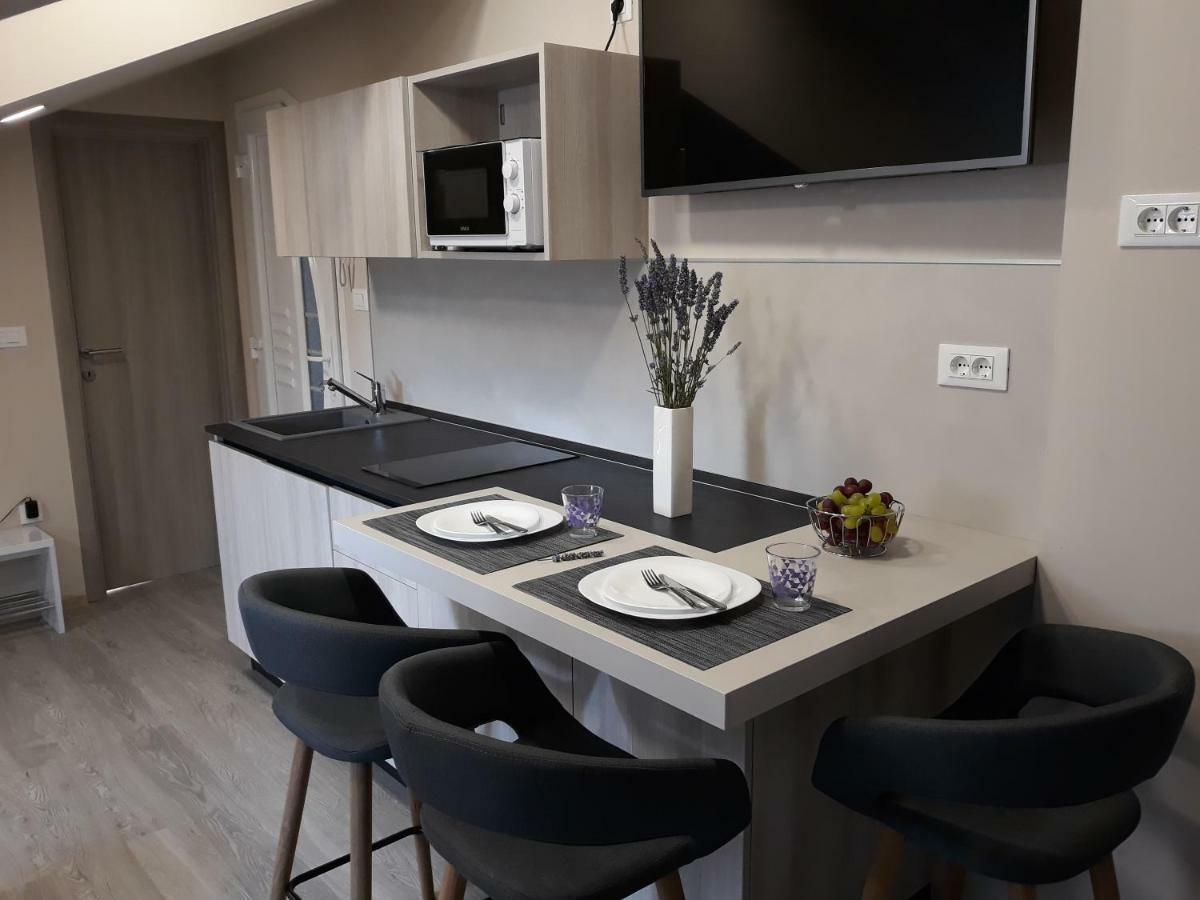 PUY Center Apartment Dalu מראה חיצוני תמונה